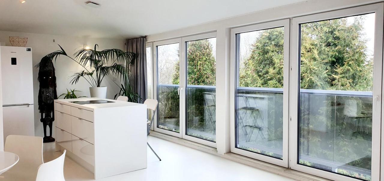 ורשה Loft 85 M2 Wilanow Krolewski Self Checkin מראה חיצוני תמונה